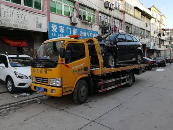 兴山区吊车租赁电话_附近随车吊出租租价低平